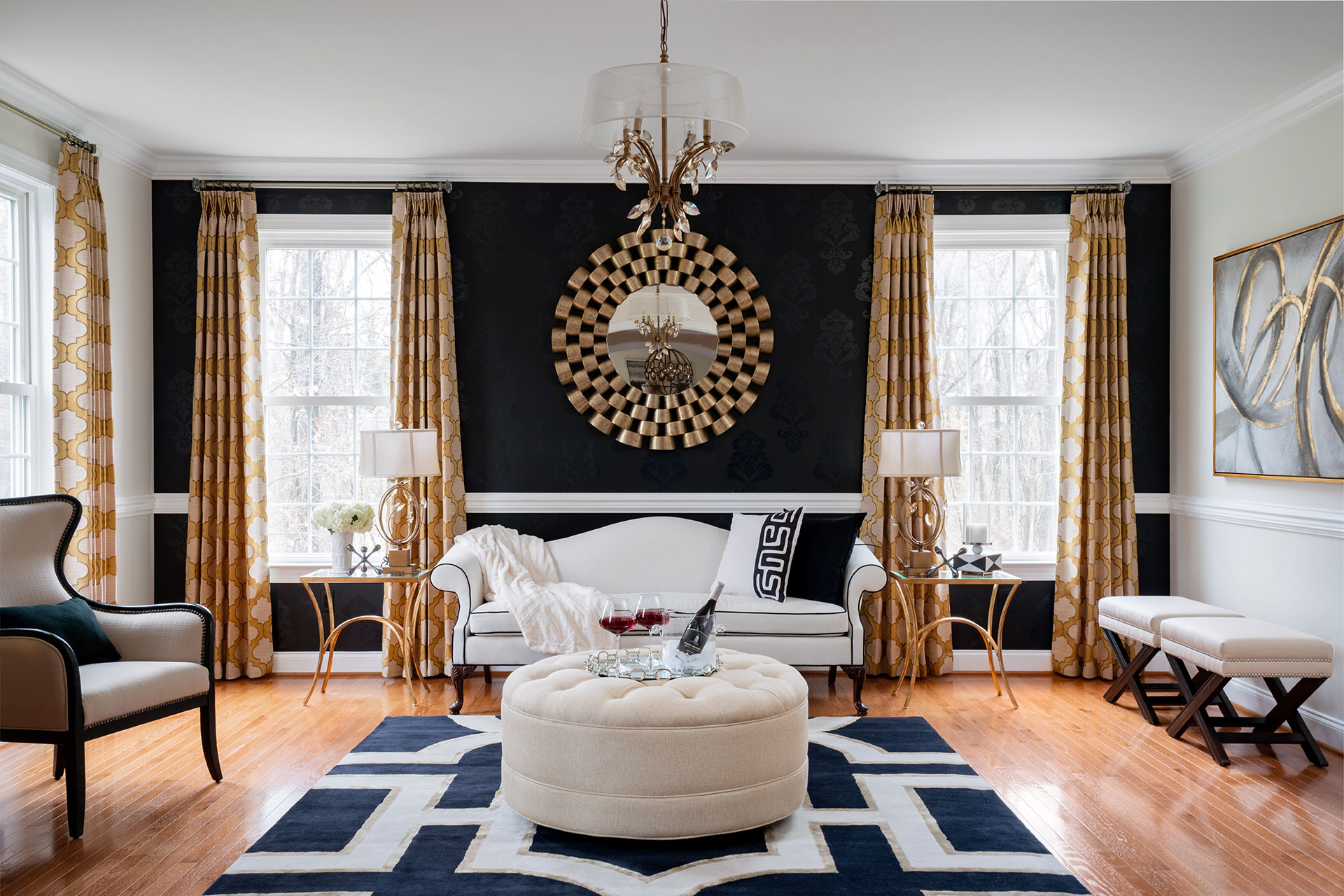 How to pull off a black and white color scheme in your home
